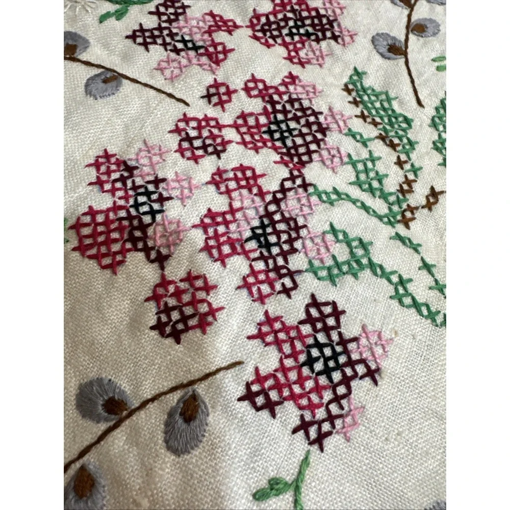 VTG Linen Hand Embroidered Cross Stitch Tablecloth Floral 54x68